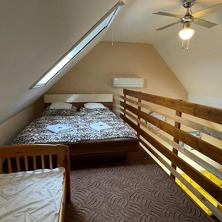 Gyulai Brill Apartman Εξωτερικό φωτογραφία