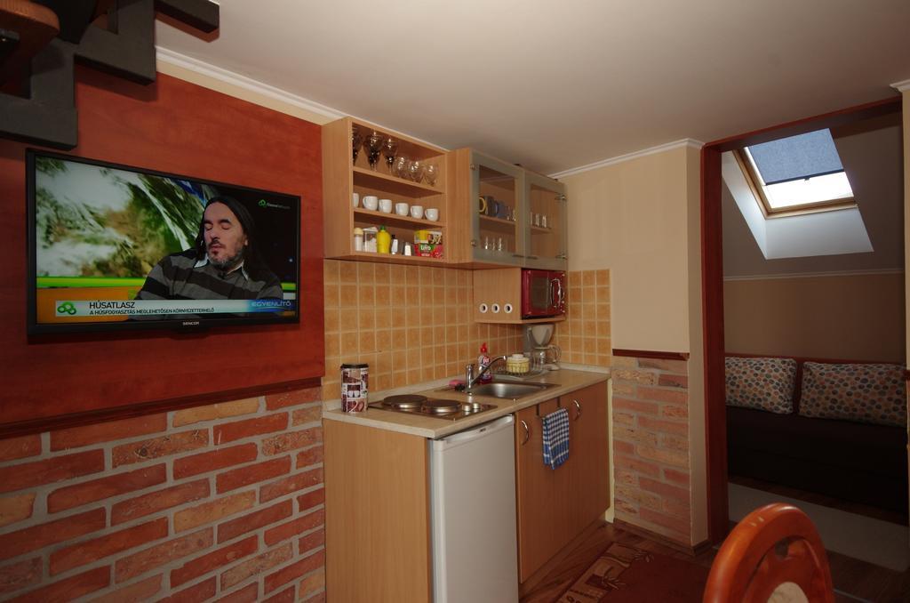 Gyulai Brill Apartman Εξωτερικό φωτογραφία