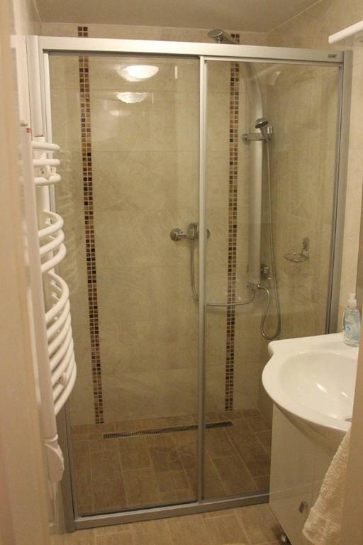 Gyulai Brill Apartman Δωμάτιο φωτογραφία